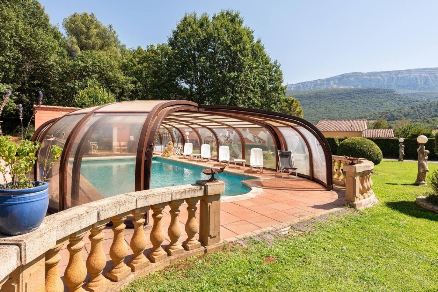 Chambre Et Table D'Hotes Villa Pomponette Nans-les-Pins Kültér fotó
