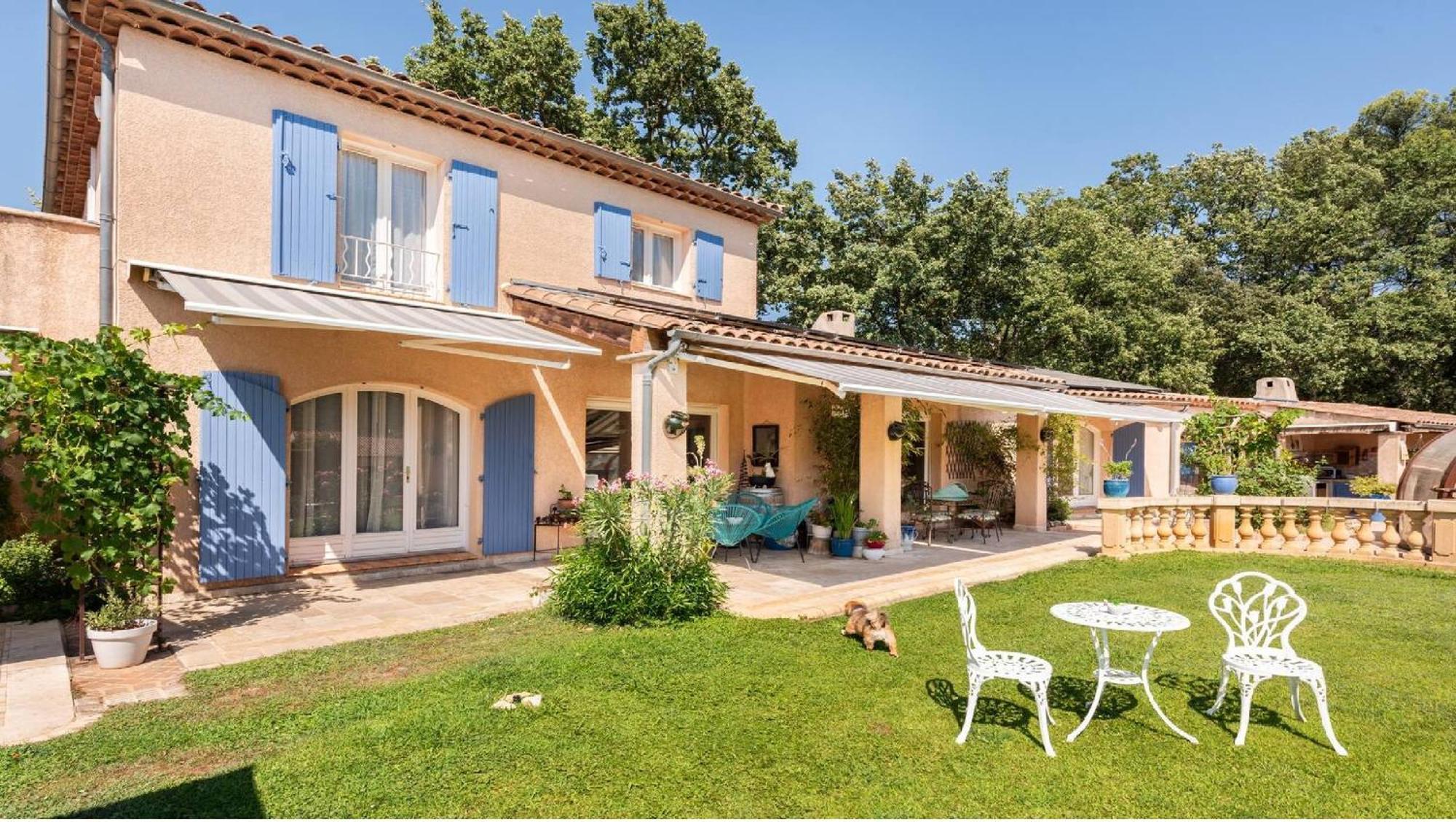 Chambre Et Table D'Hotes Villa Pomponette Nans-les-Pins Kültér fotó
